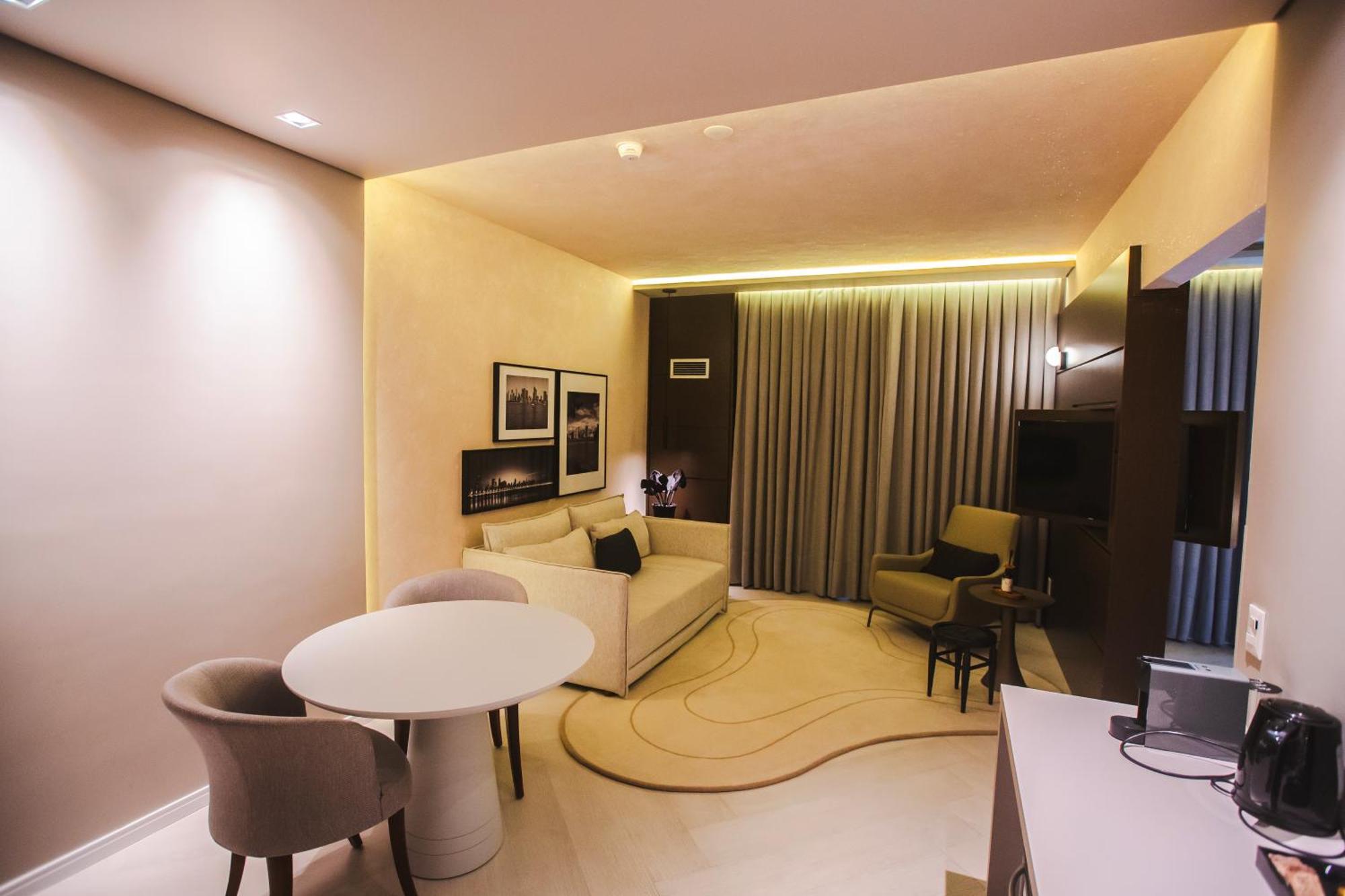 Mercure Camboriu
