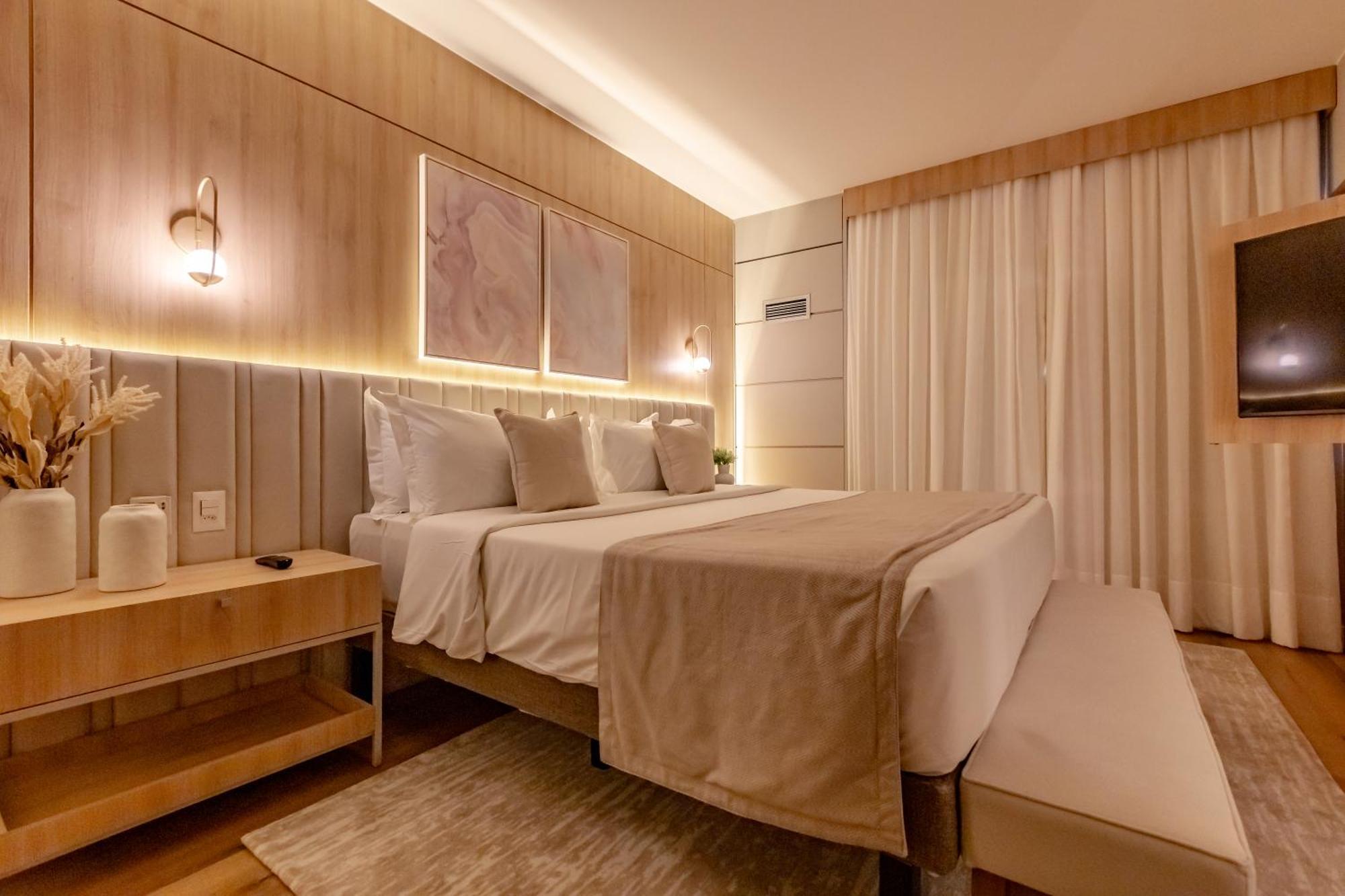 Mercure Camboriu 4*
