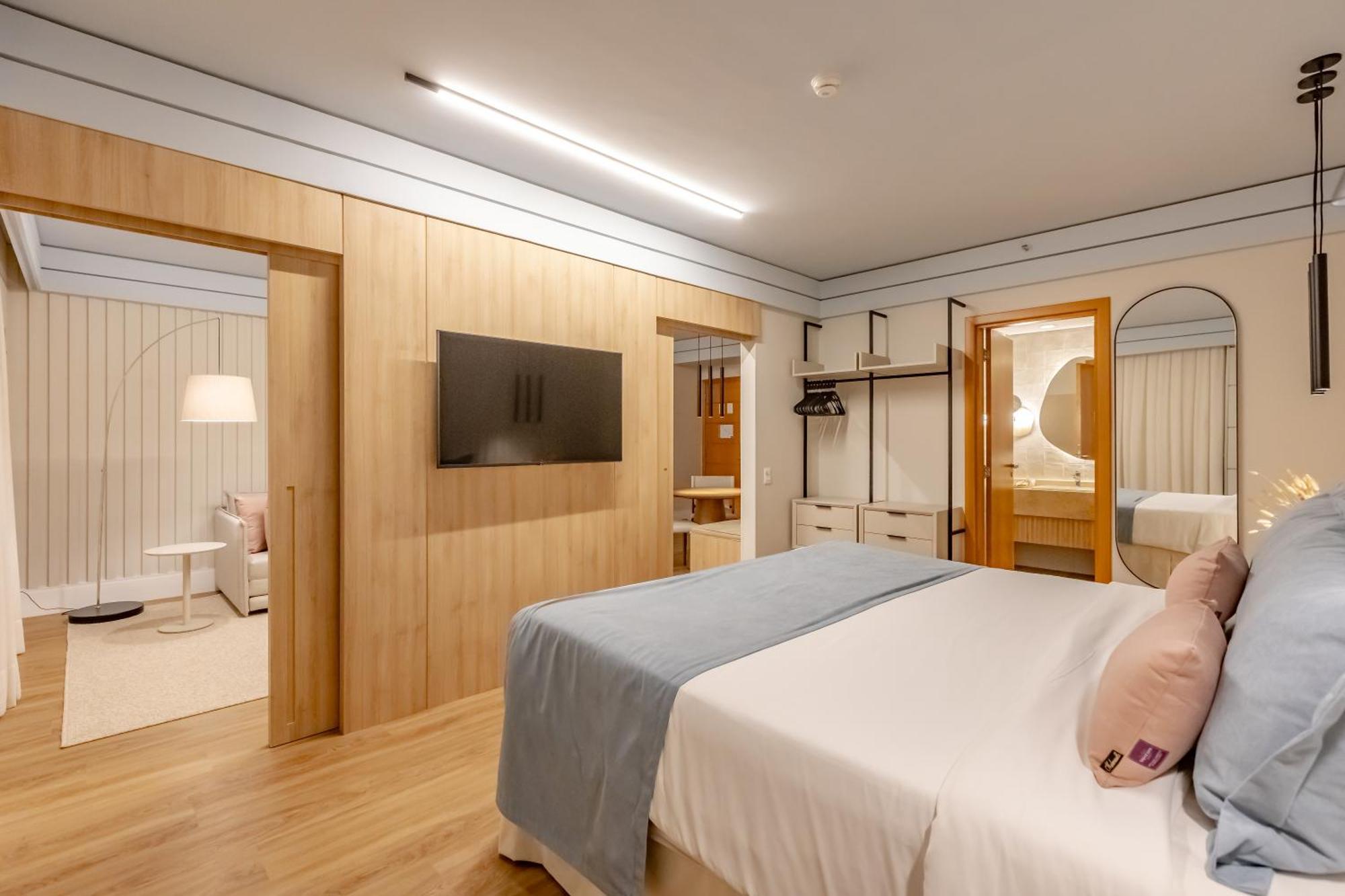 Mercure Camboriu 4*