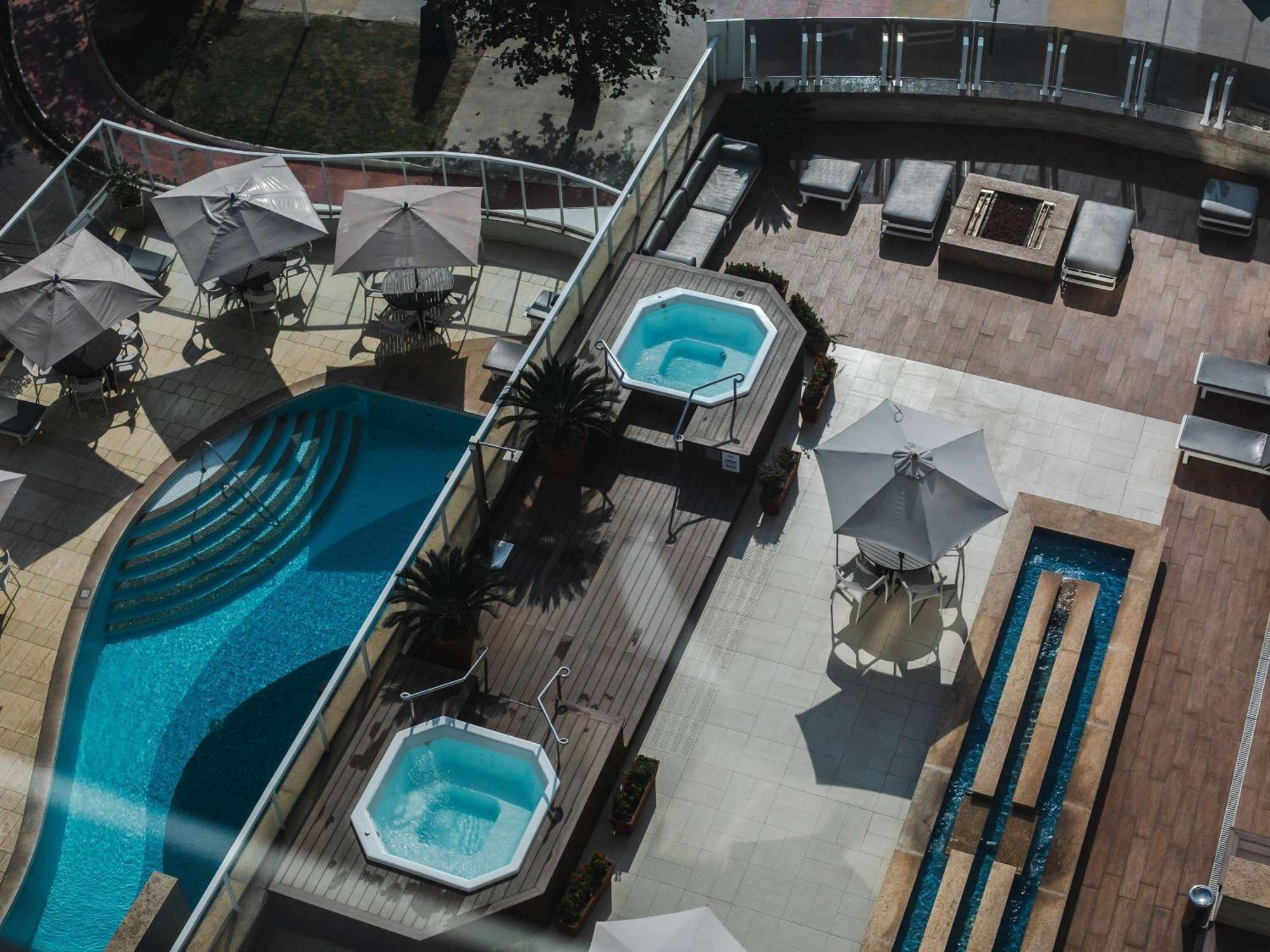 Mercure Camboriu Hotel 4*